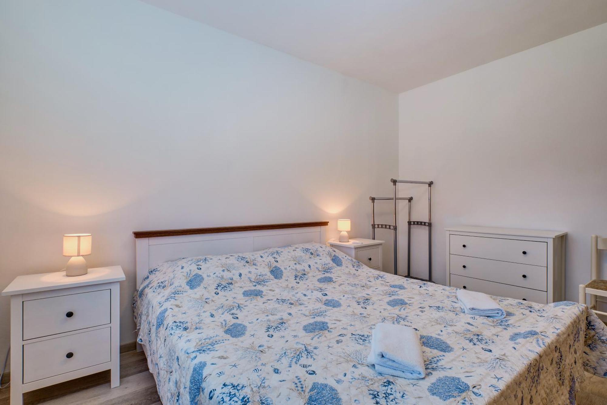 Apartments Suzana Mali Losinj Bagian luar foto
